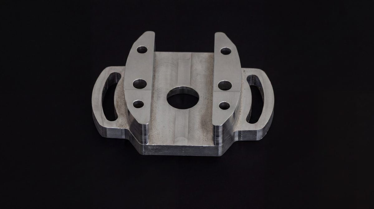 Otomotiv için hassas işlenmiş metal parça